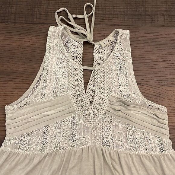 POL Sage Green Lace Tank Top with Keyhole - Picture 3 of 13